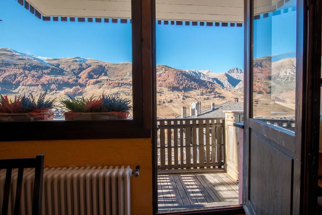 Ariete Apartments Livigno 0*,